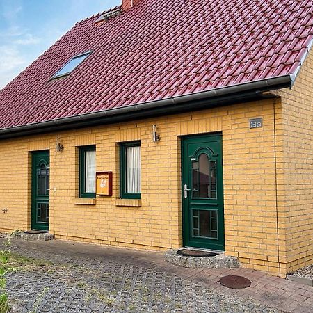 גוהרן Ferienhaus Zum Findling מראה חיצוני תמונה