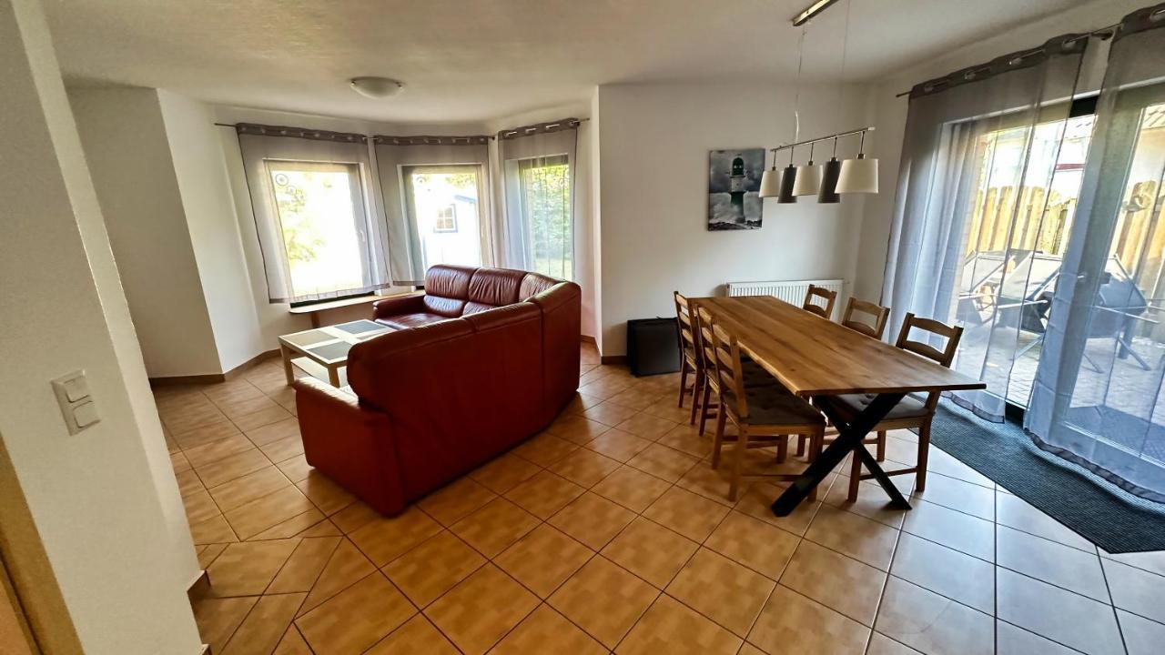 גוהרן Ferienhaus Zum Findling מראה חיצוני תמונה