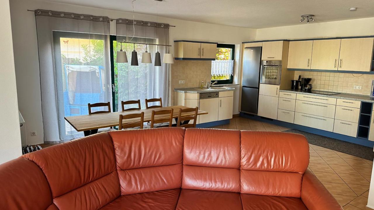 גוהרן Ferienhaus Zum Findling מראה חיצוני תמונה
