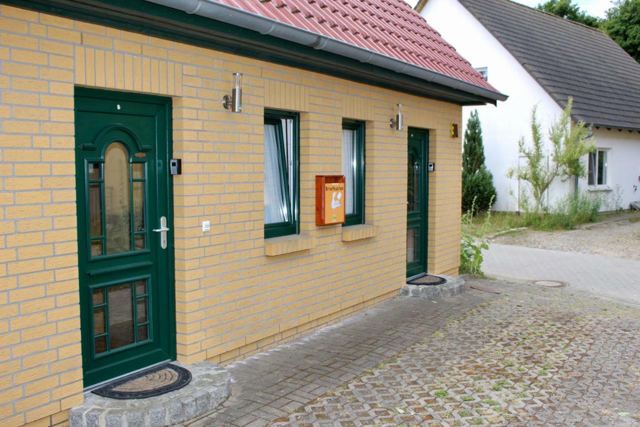 גוהרן Ferienhaus Zum Findling מראה חיצוני תמונה