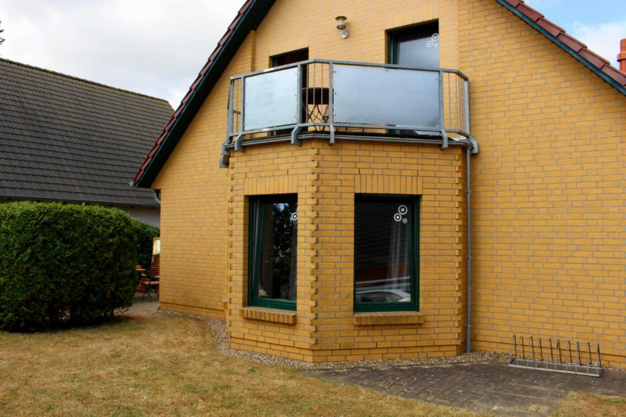 גוהרן Ferienhaus Zum Findling מראה חיצוני תמונה